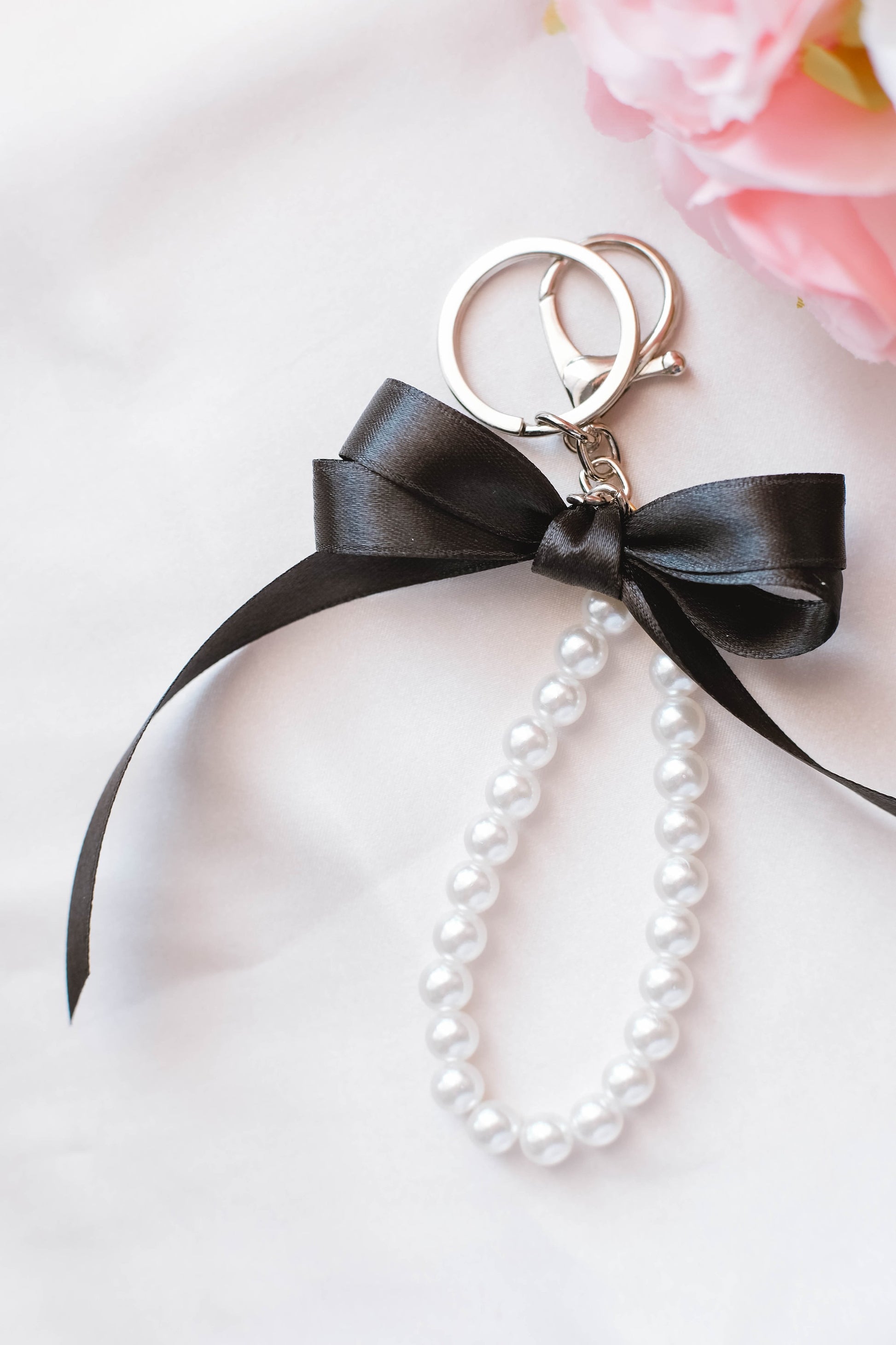 Pearl and Ribbon Keychain Elegant Wristlet For Women Purse Accessory For Her Gift Idea for BFF Aesthetic Keychain For Women Luxury Keychain