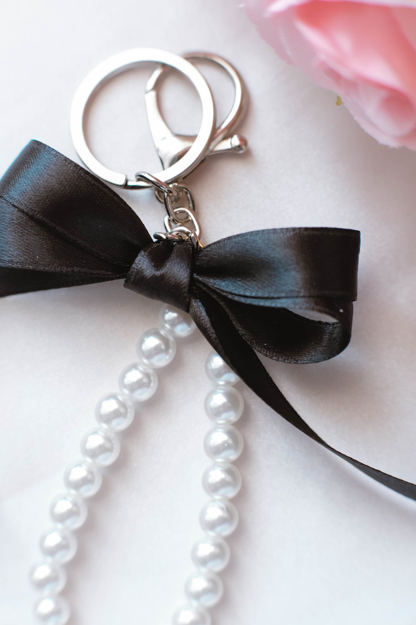 Pearl and Ribbon Keychain Elegant Wristlet For Women Purse Accessory For Her Gift Idea for BFF Aesthetic Keychain For Women Luxury Keychain