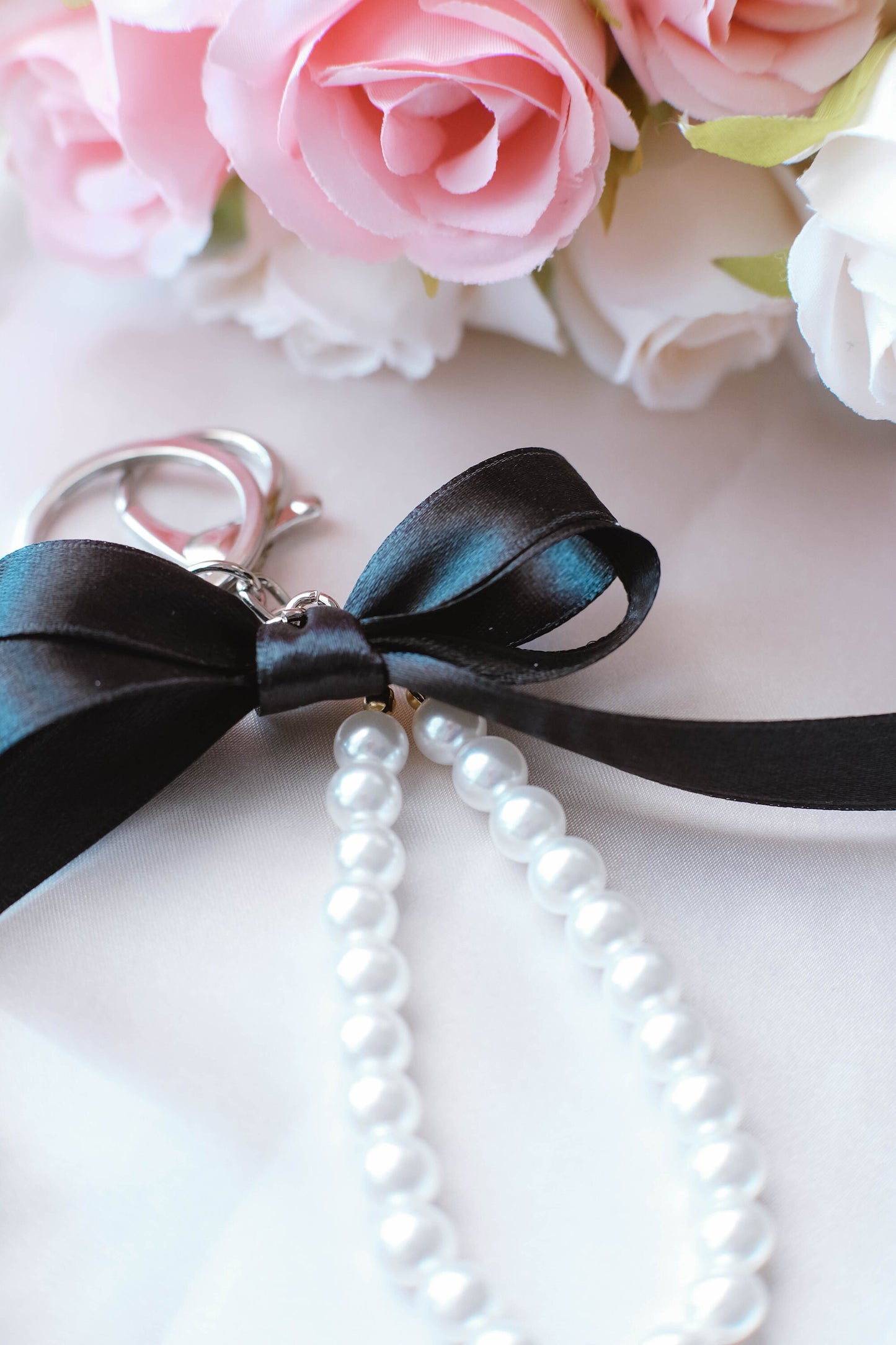 Pearl and Ribbon Keychain Elegant Wristlet For Women Purse Accessory For Her Gift Idea for BFF Aesthetic Keychain For Women Luxury Keychain
