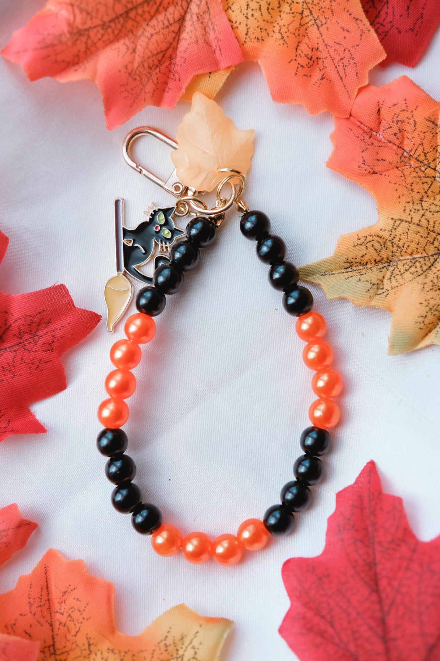 Black Cat Pearl Keychain Wristlet For Women Purse Accessory For Her Gift Idea for BFF Aesthetic Keychain Aesthetic Charm Halloween Keychain