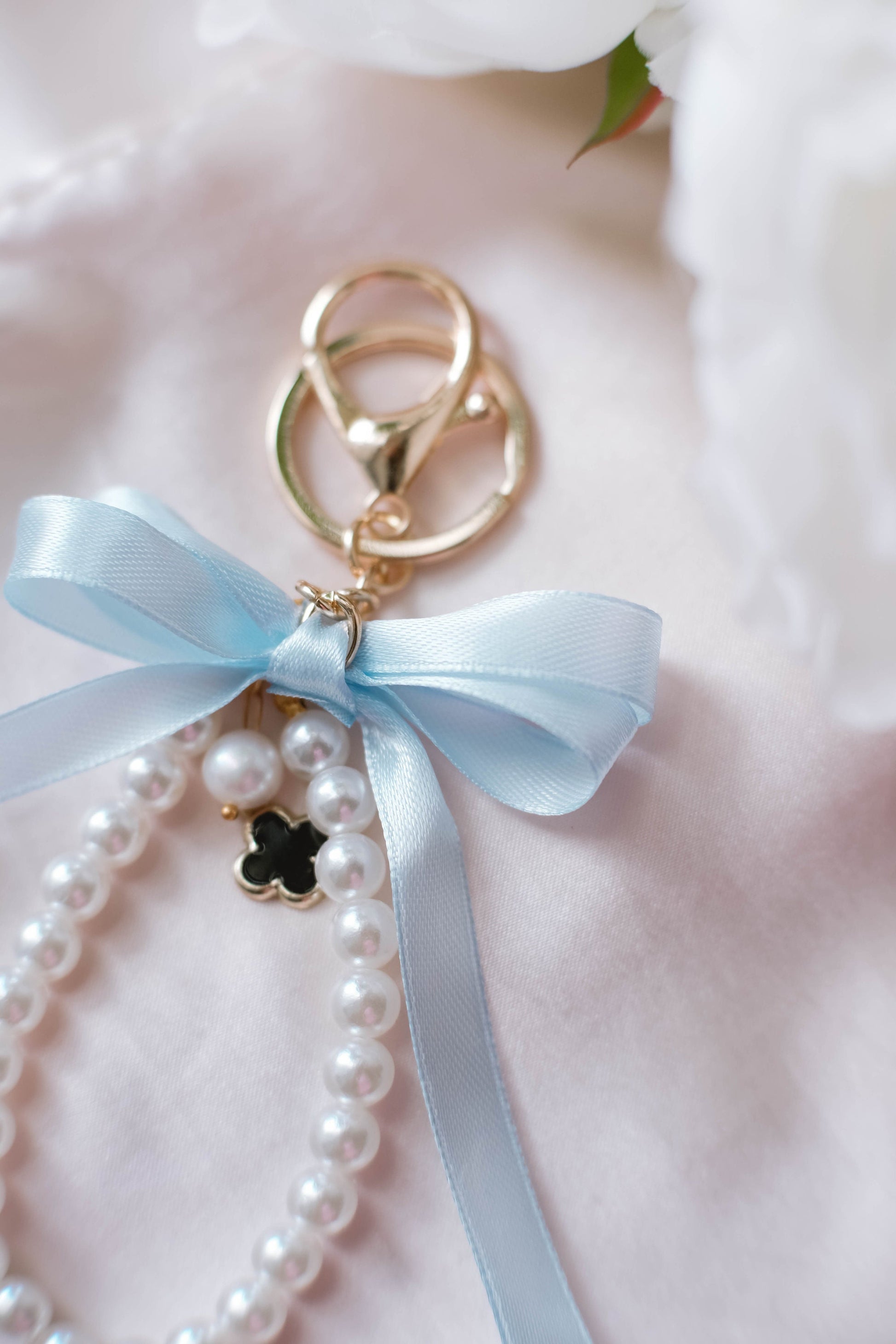 Pearl and Ribbon Keychain Elegant Wristlet For Women Purse Accessory For Her Gift Idea for BFF Aesthetic Keychain For Women Luxury Keychain