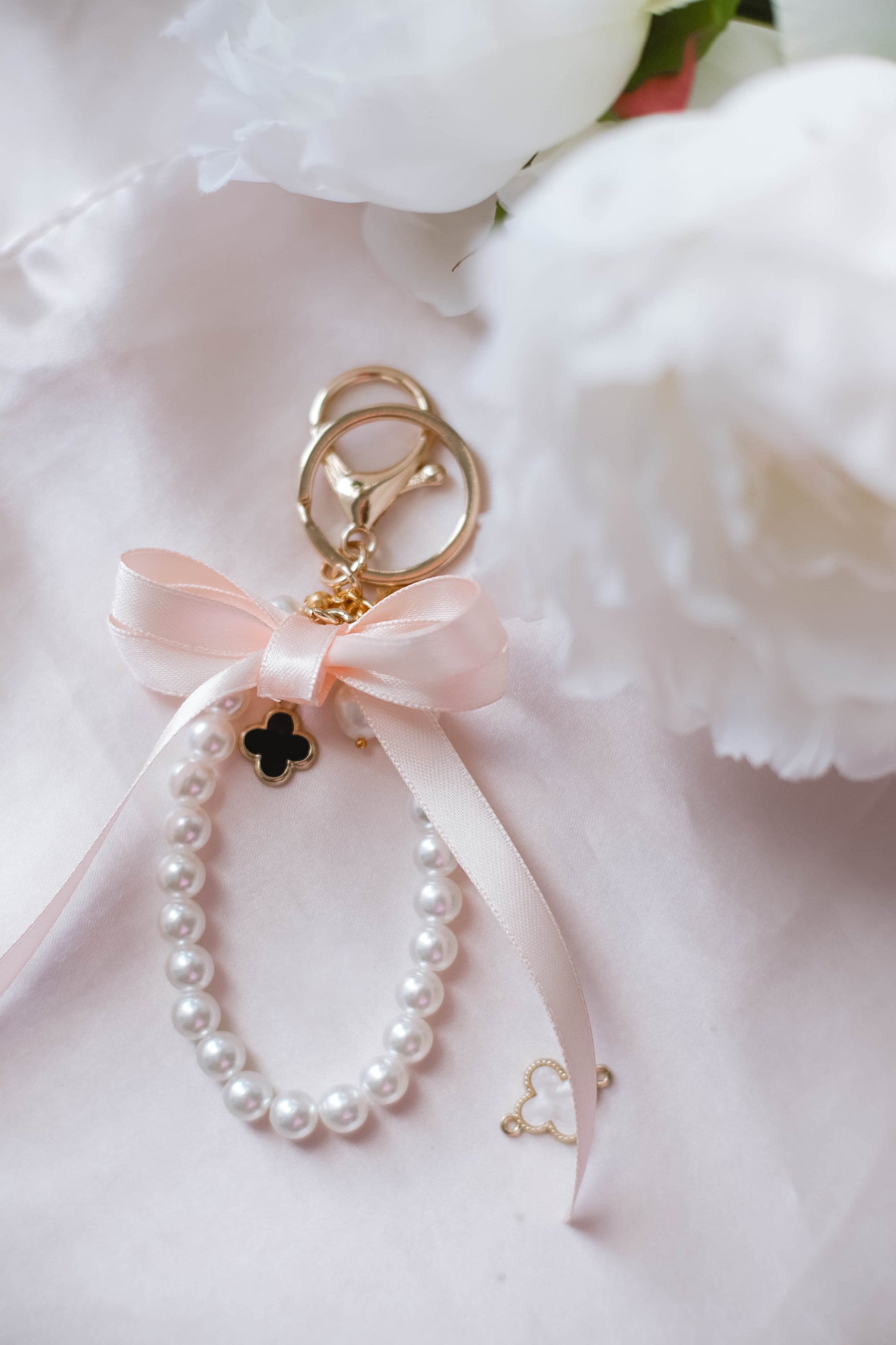 Pearl and Ribbon Keychain Elegant Wristlet For Women Purse Accessory For Her Gift Idea for BFF Aesthetic Keychain For Women Luxury Keychain