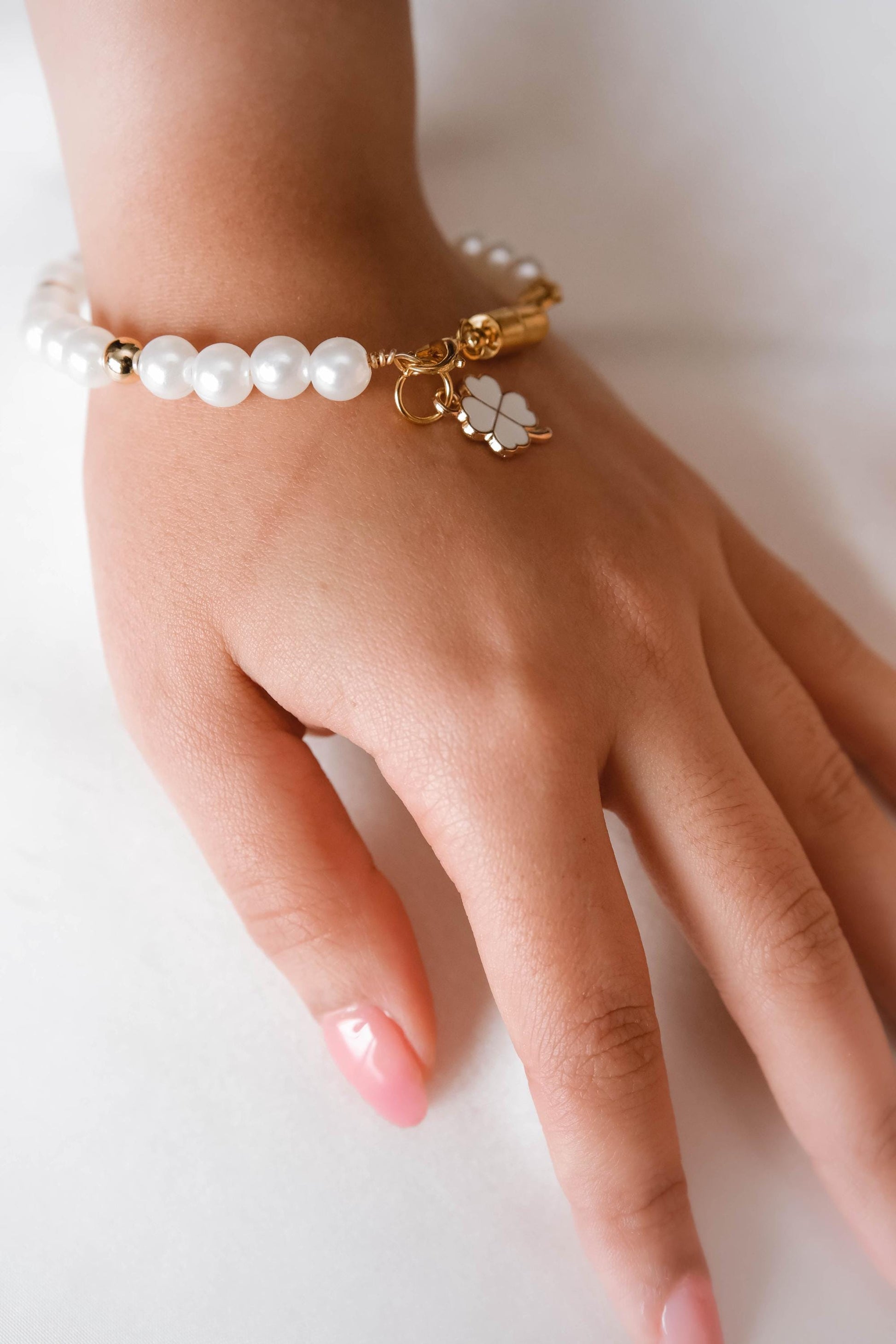 Elegant Pearl Bracelet Keychain Lace Bow 2 in 1 Wristlet Jewelry Charm | Handmade Gift with Clover Charm | Coquette Aesthetic Accessory